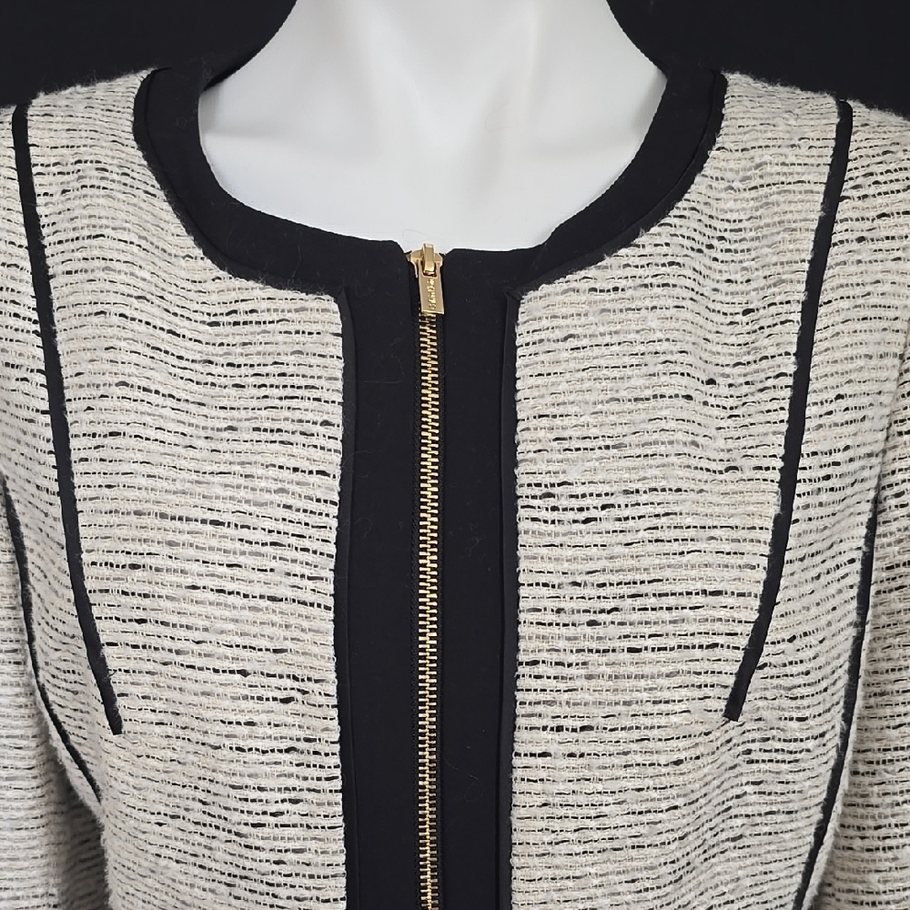 Calvin Klein Cream Black Sheath Jacket and Skirt Suit - Picture 2 of 12